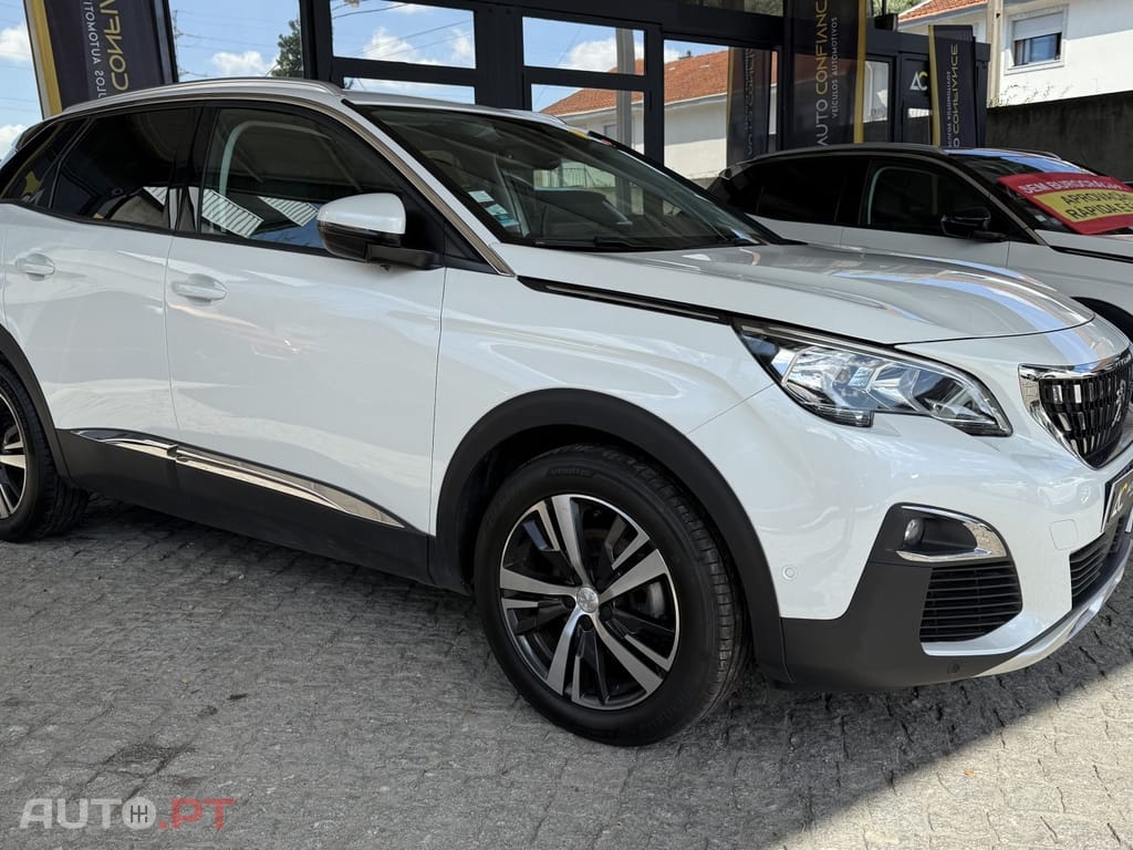 Peugeot 3008 1.2 PureTech Allure EAT8
