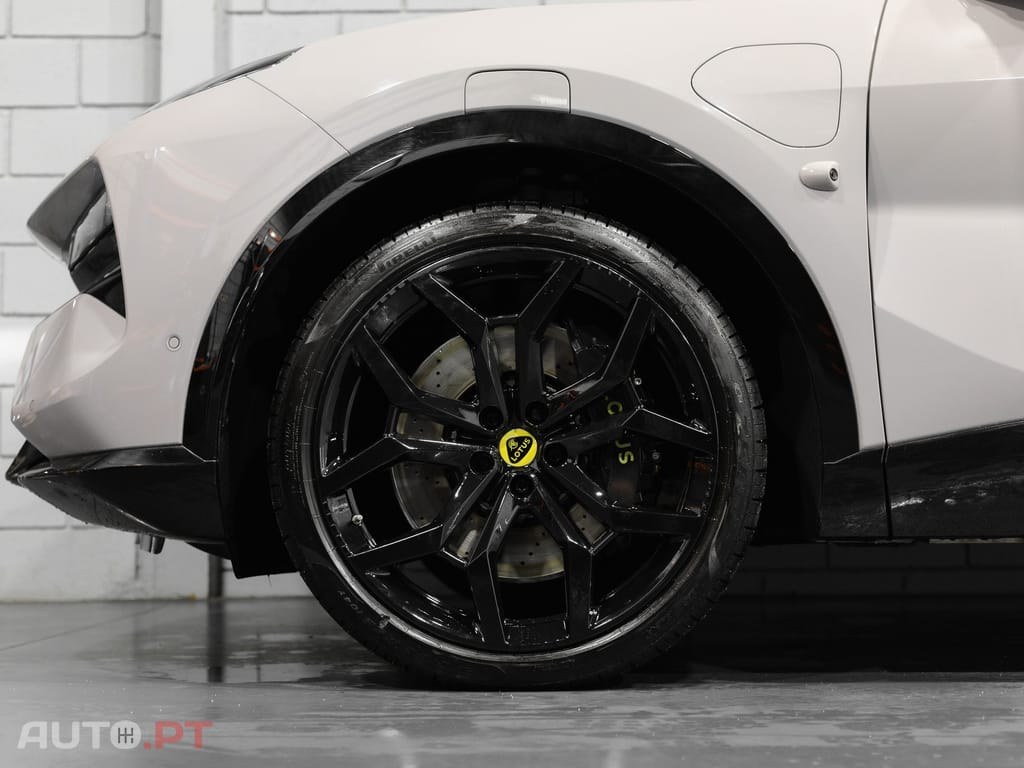Lotus Eletre 600 Sport SE