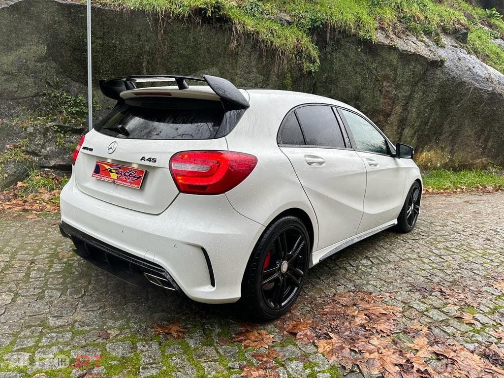 Mercedes-Benz A 45 AMG 4Matic Speedshift 7G-DCT Edition 1