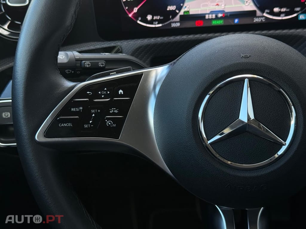 Mercedes-Benz A 250 e