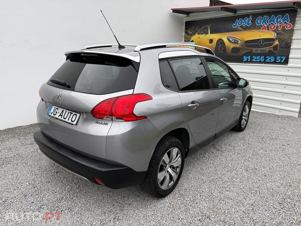 Peugeot 2008 1.2 PureTech Active