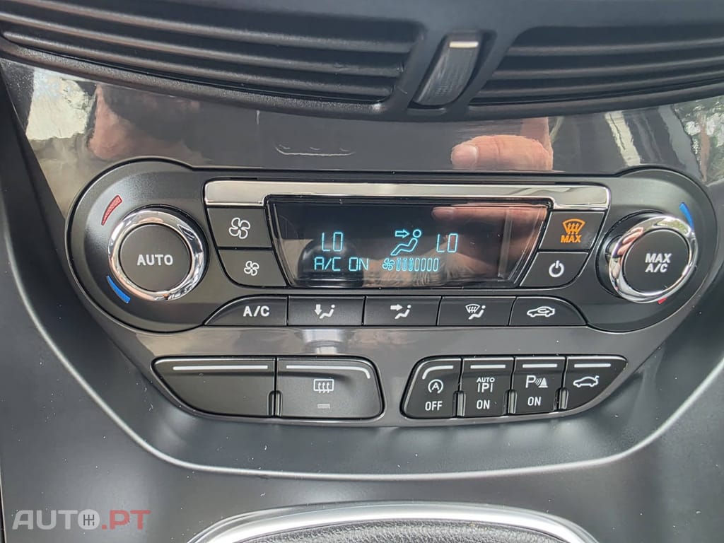 Ford Kuga 2.0 TDCi Titanium