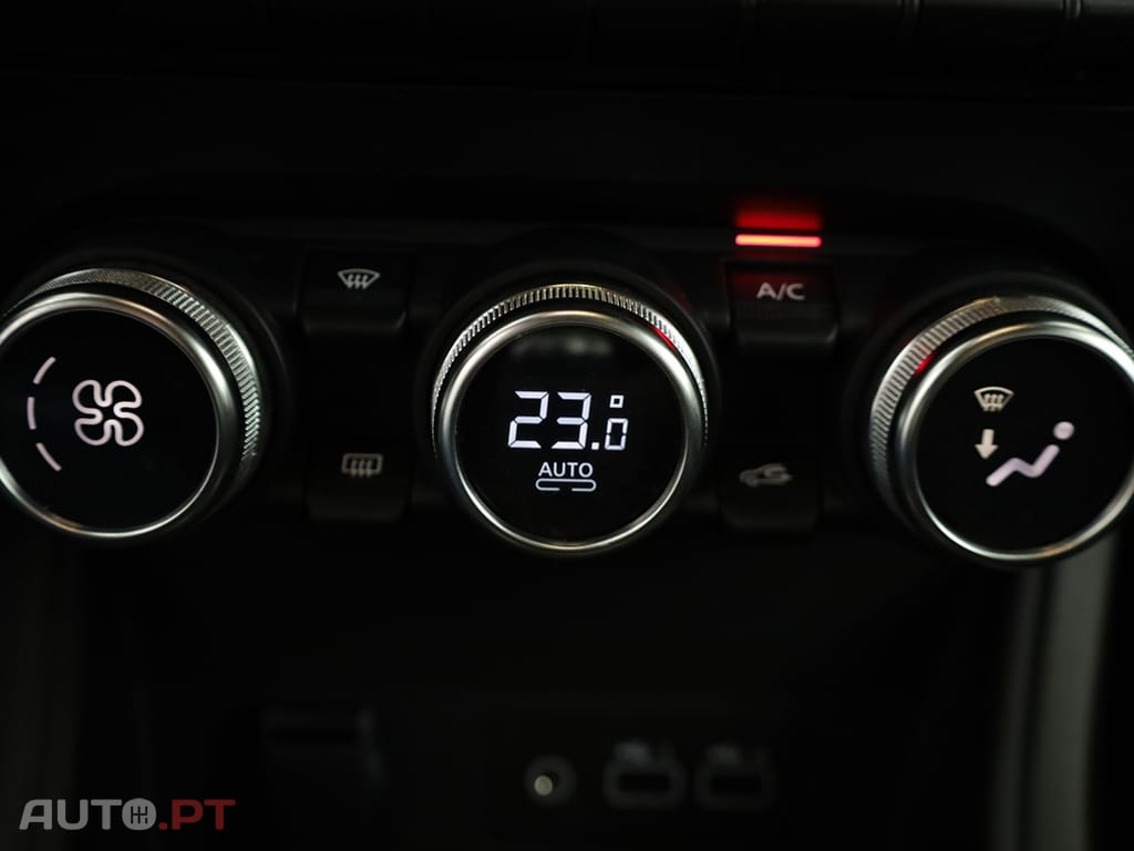 Renault Captur Captur 1.0 TCe Techno Bi-Fuel
