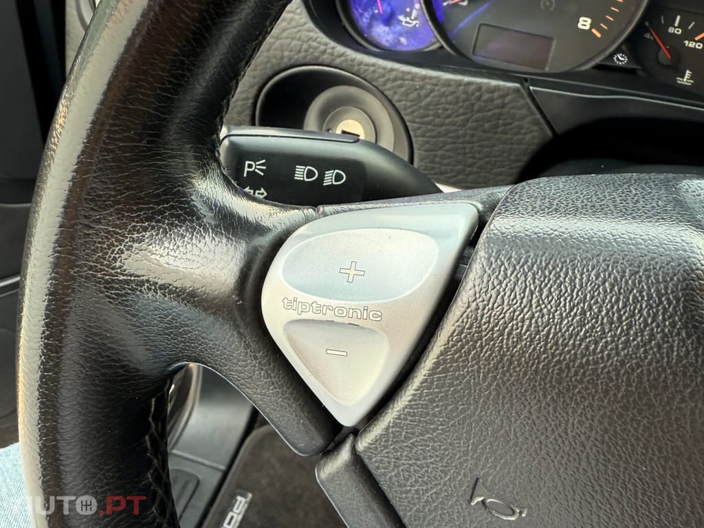 Porsche Cayenne Tiptronic