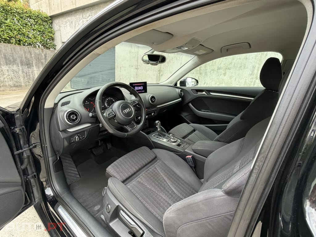 Audi A3 1.6 TDI S-line S tronic