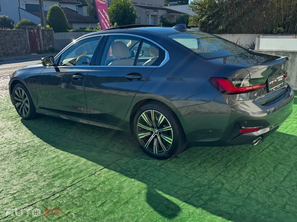 BMW 330 e Line Sport Auto