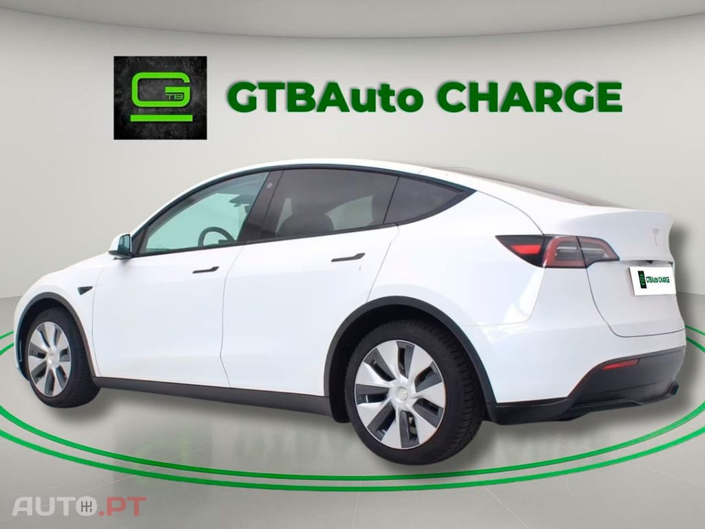Tesla Model Y Standard RWD I.V.A DEDUTIVEL