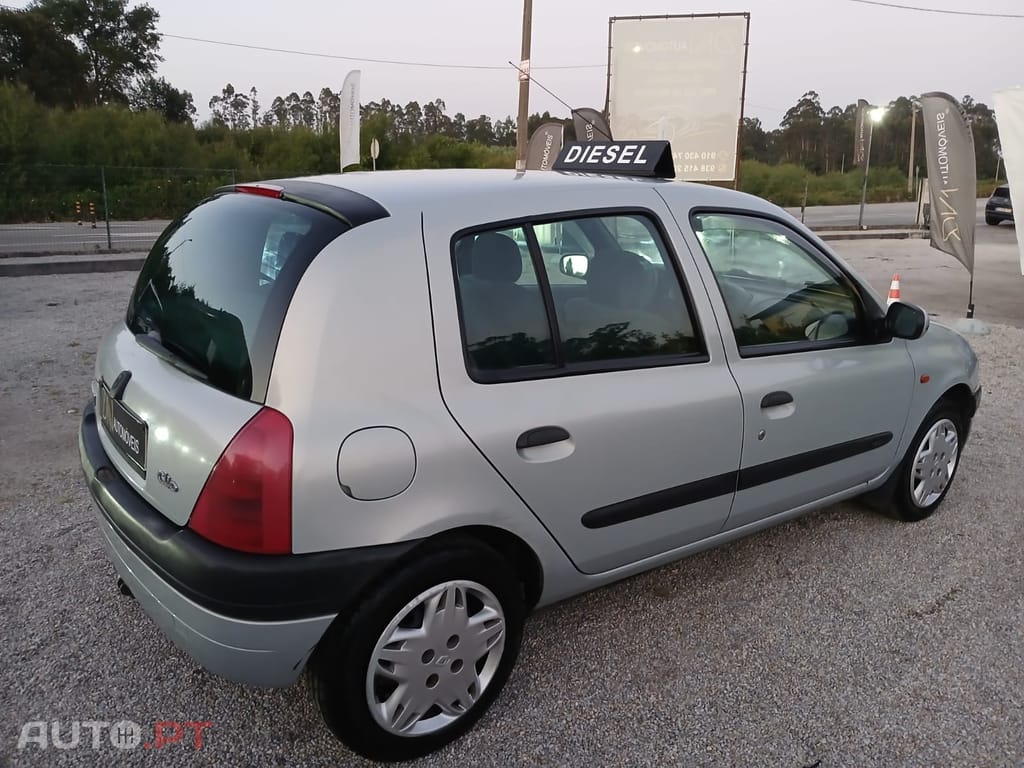 Renault Clio 1.9D