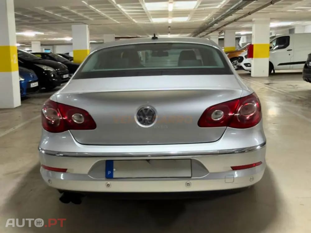Volkswagen Passat CC 2.0 TDi
