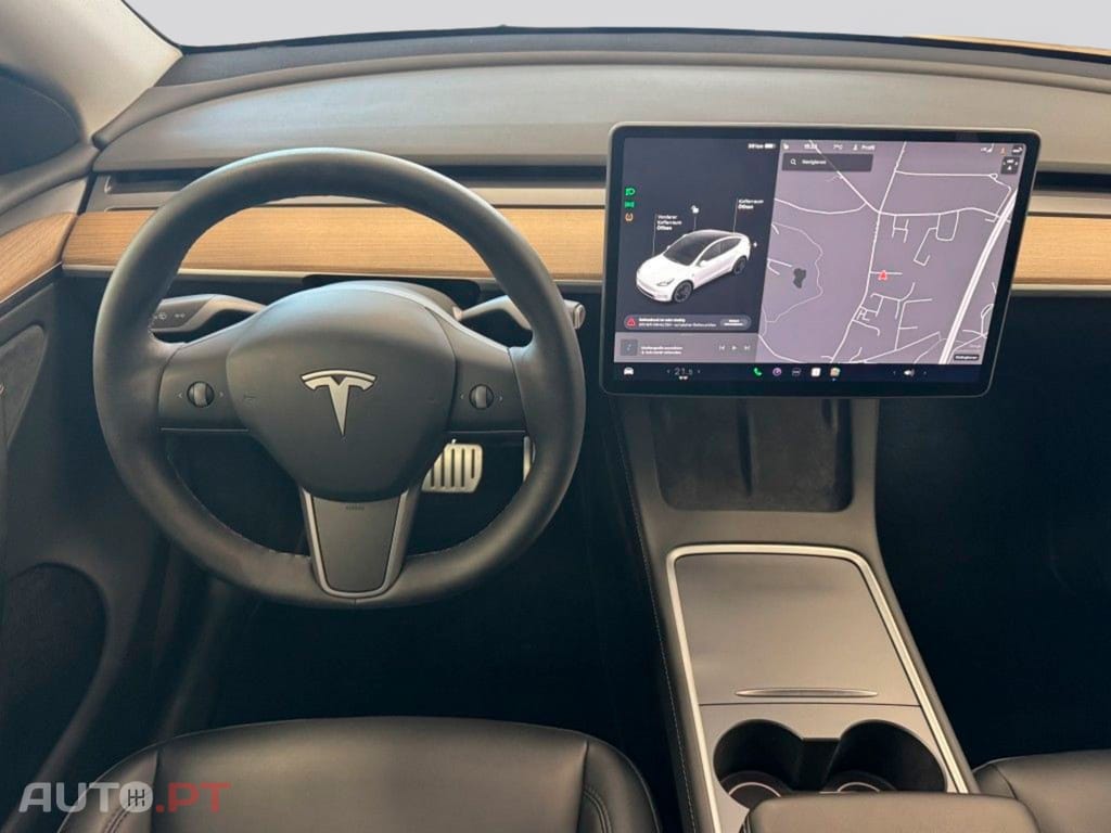 Tesla Model Y I.V.A DEDUTIVEL Performance Dual Motor AWD 