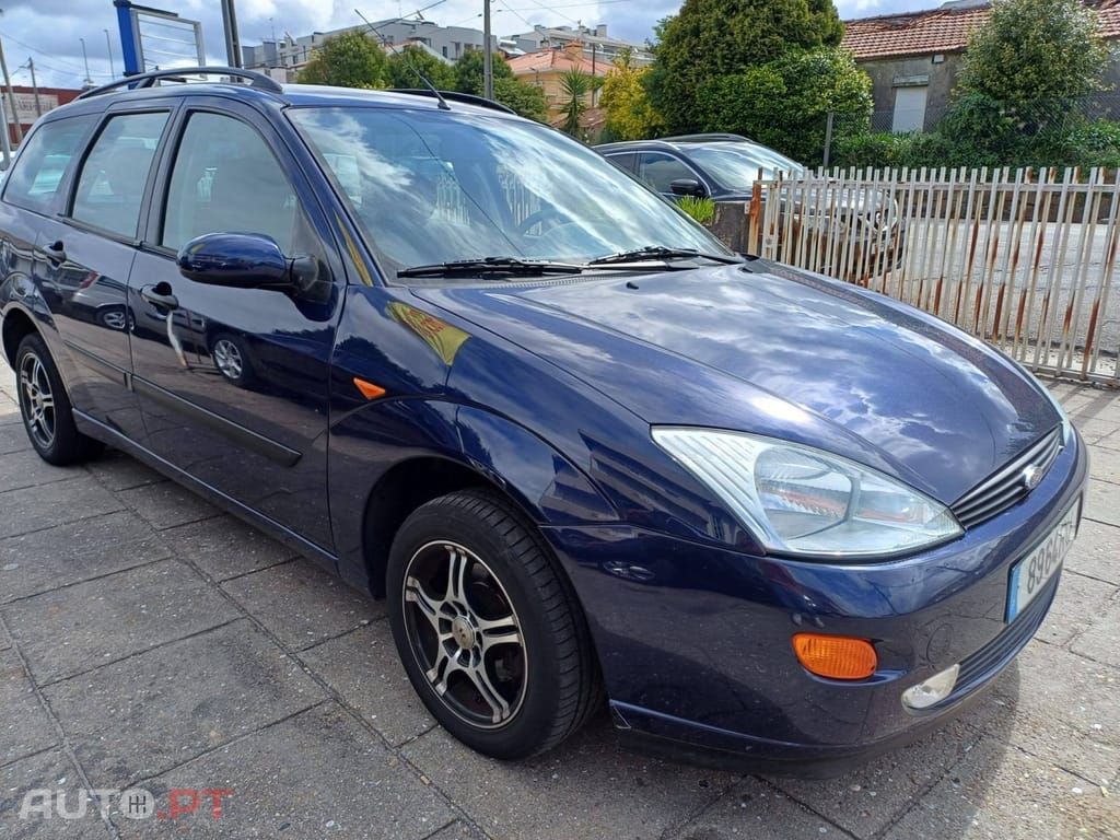 Ford Focus SW 1.4 Ambiente