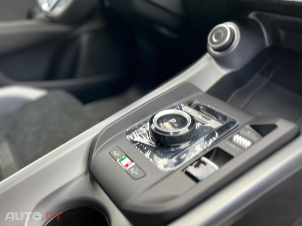 Alfa Romeo Tonale 1.5 VGT Hybrid Sport Speciale