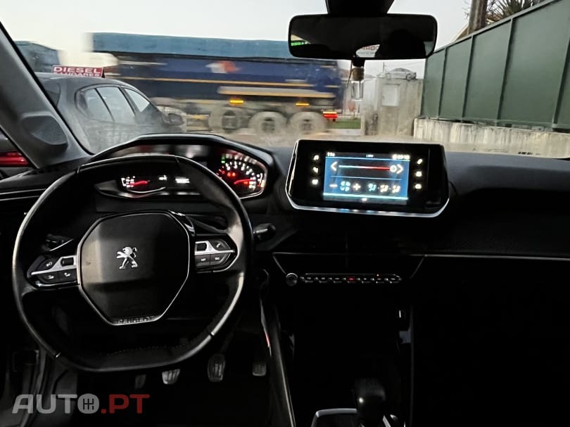 Peugeot 208 1.5 BlueHDi Active