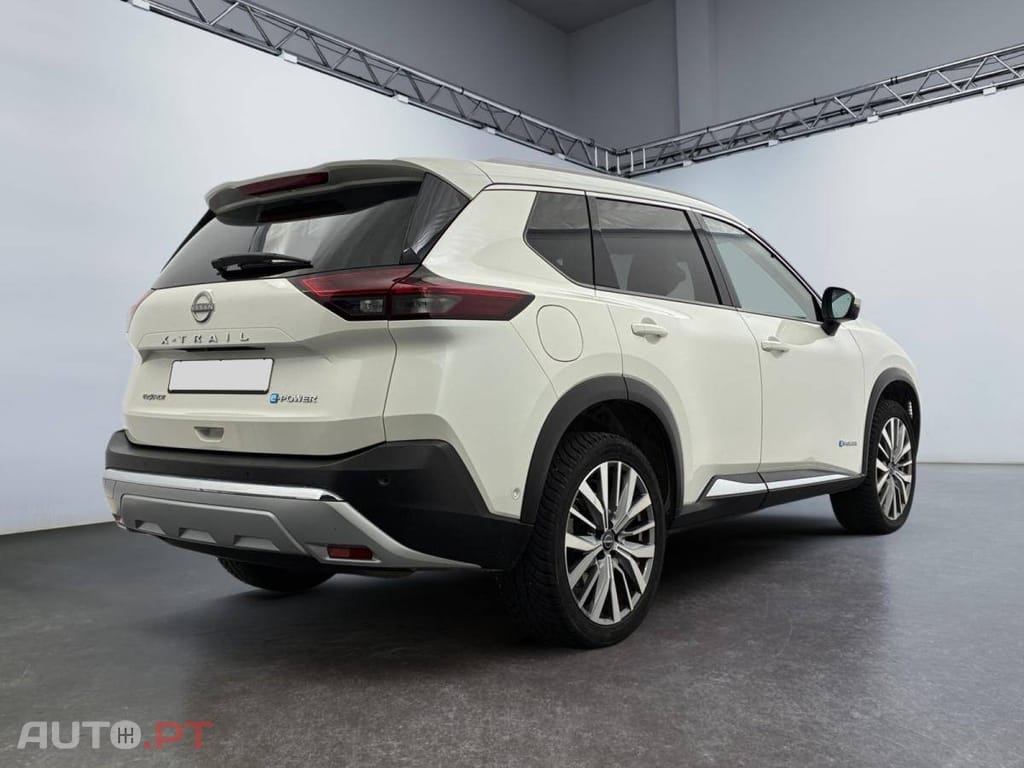 Nissan X-Trail e-Power e-4ORCE Tekna+