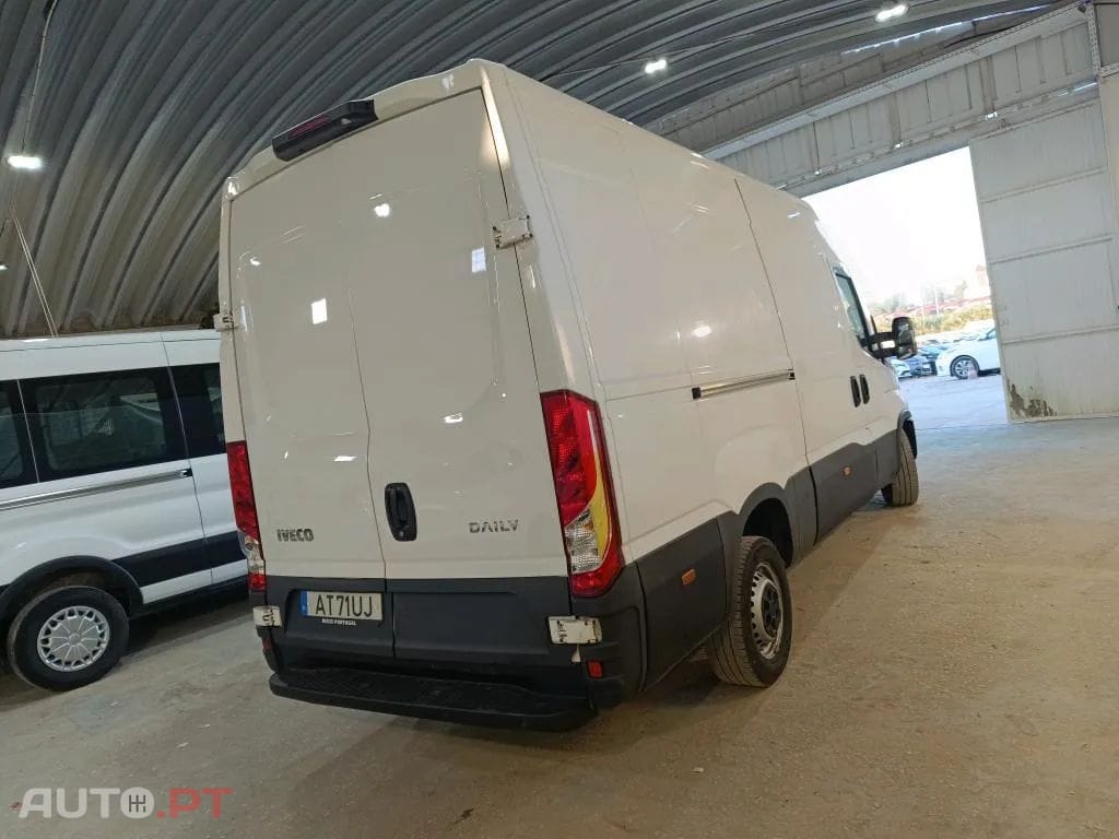 Iveco Daily DAILY 2.3 35S16V 3520
