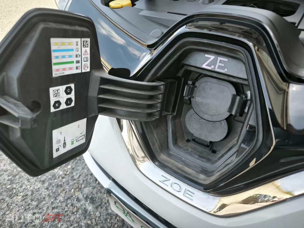 Renault Zoe (c/ Bateria) Zen 50 — fotografia 13