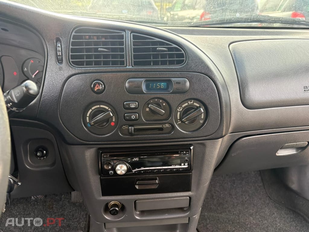 Mitsubishi Colt 1.3 GLX AC+TA