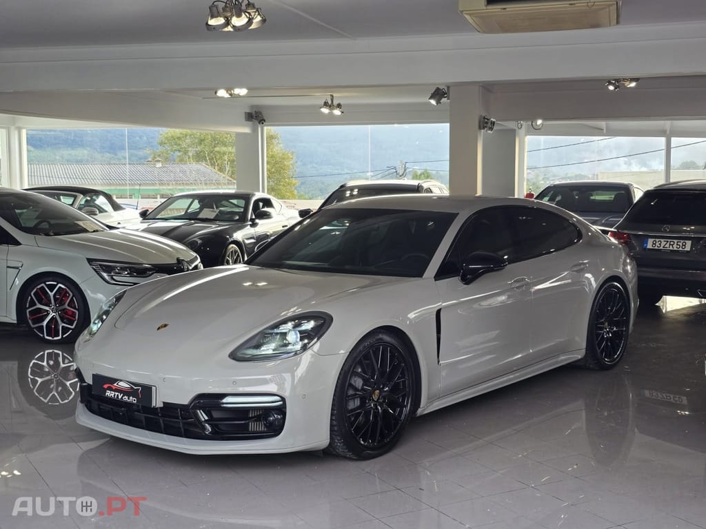 Porsche Panamera 4S Diesel