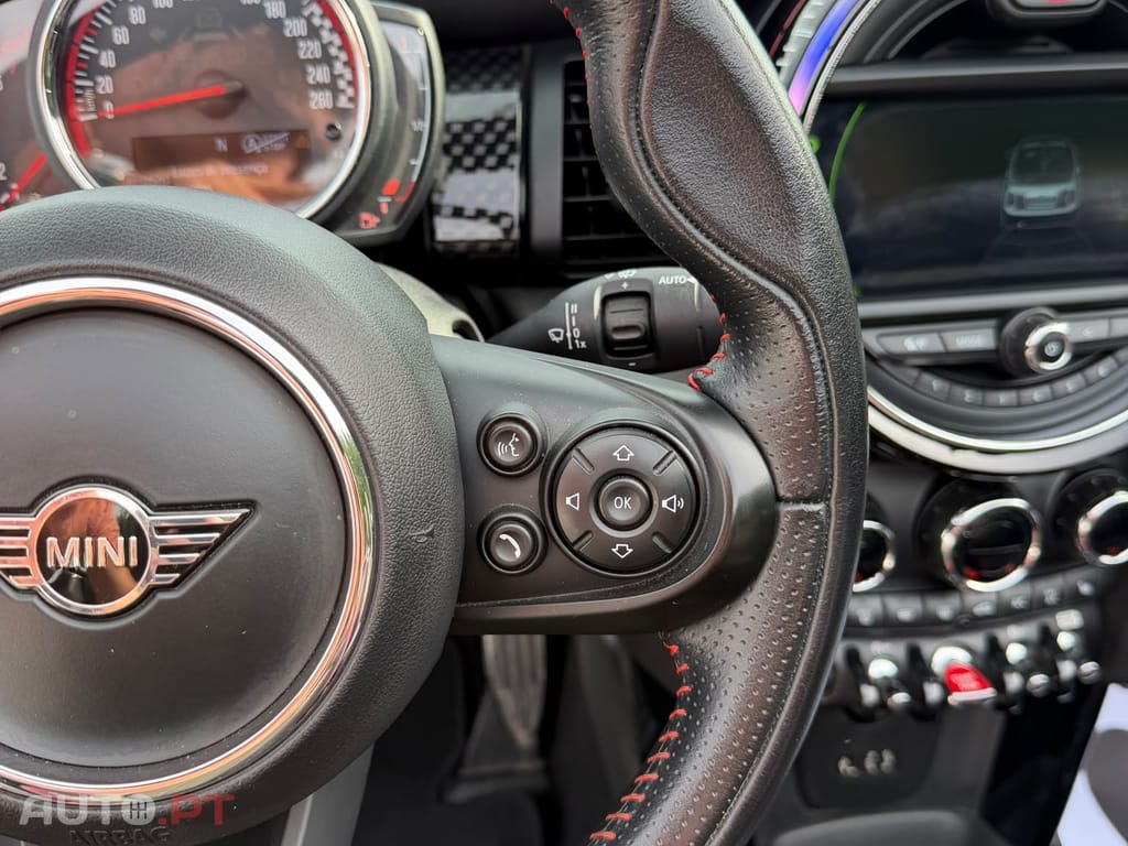 MINI Cabrio John Cooper Works