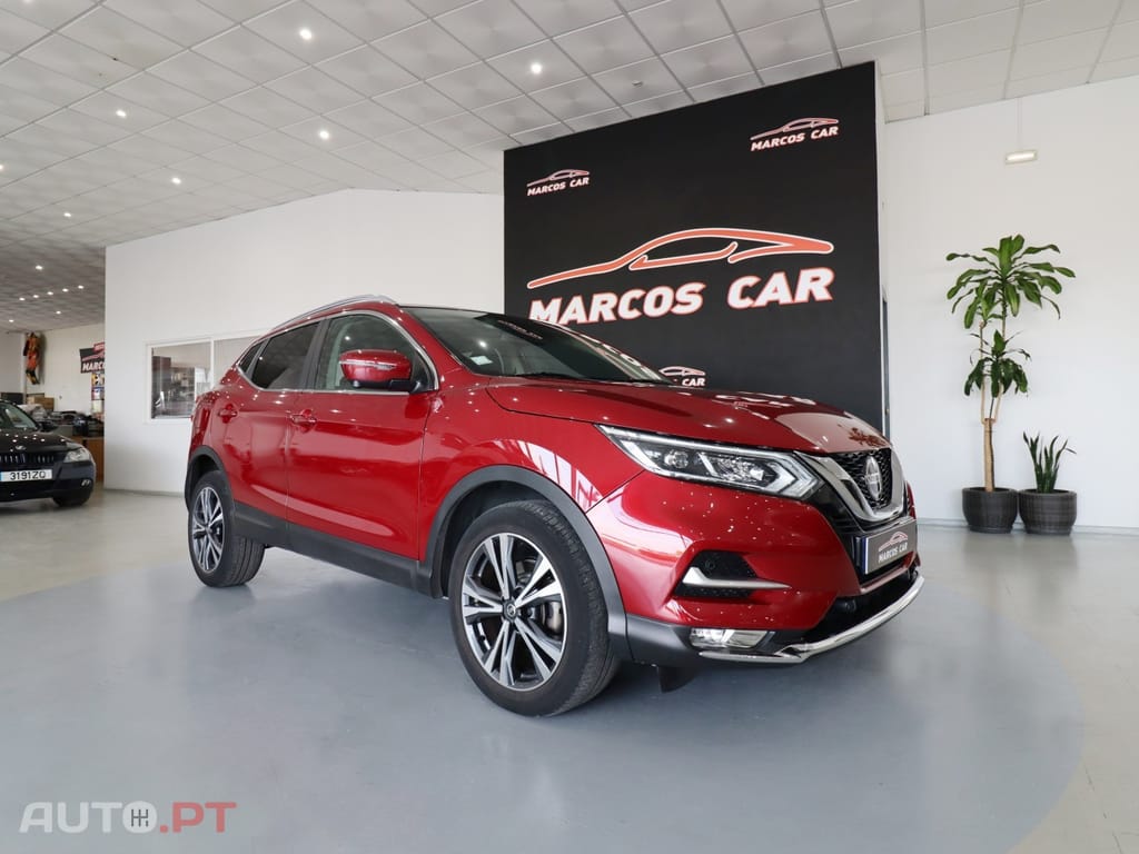 Nissan Qashqai 1.5 dCi N-Connecta J18