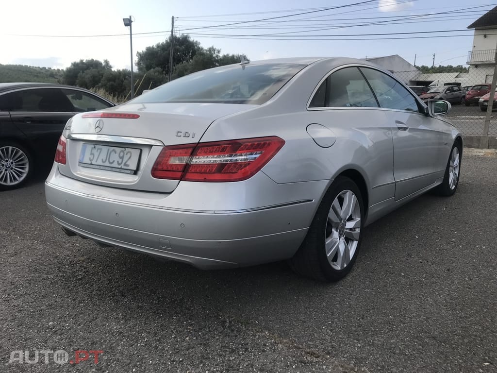 Mercedes-Benz E 250 CDi Avantgarde BlueEfficiency Auto.