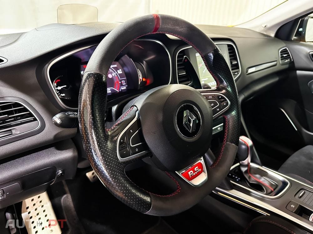 Renault Mégane 1.8 TCe R.S. EDC J19