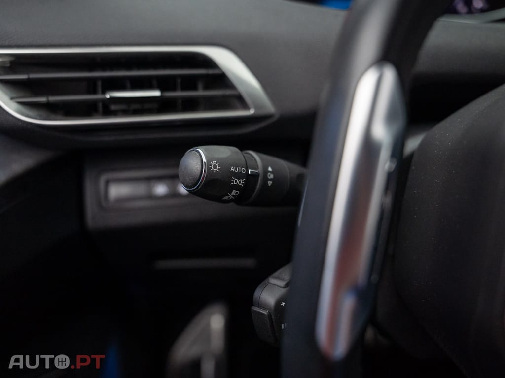 Peugeot 3008 1.5 BlueHDi GT EAT8