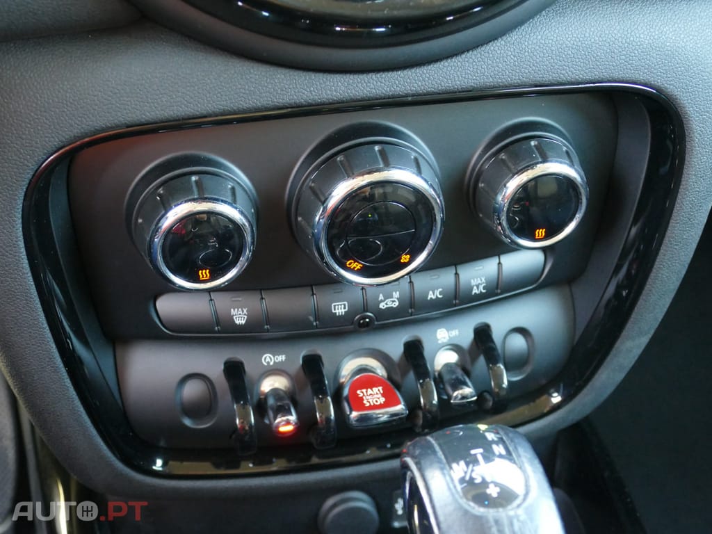 MINI Clubman Cooper D Auto