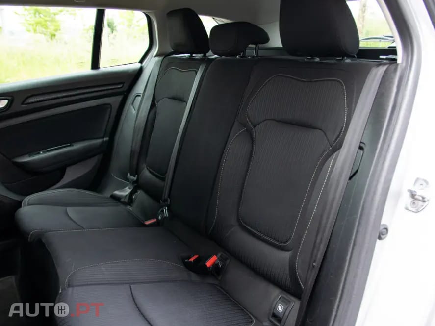 Renault Mégane Sport Tourer BLUE dCi 115 EDC BUSINESS EDITION