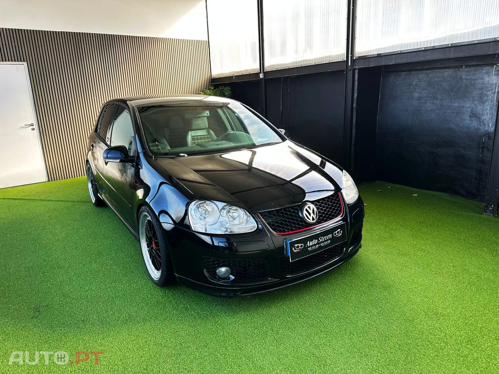 Volkswagen Golf VI 2.0 GTI Edition 30