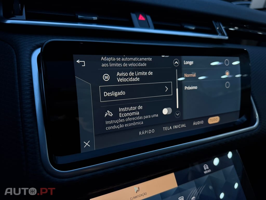 Land Rover Velar 2.0 D200 AWD R-Dynamic SE