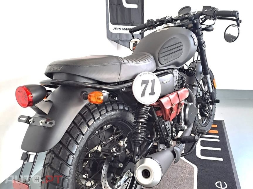 Mitt 125 LEGEND