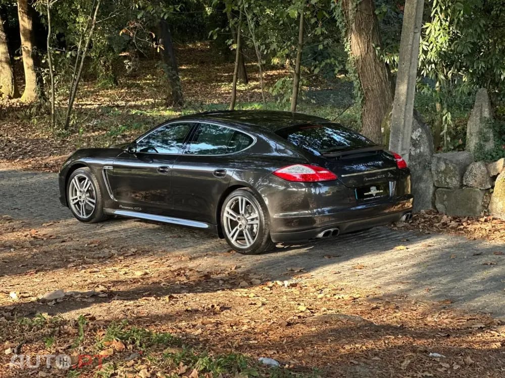 Porsche Panamera S PDK