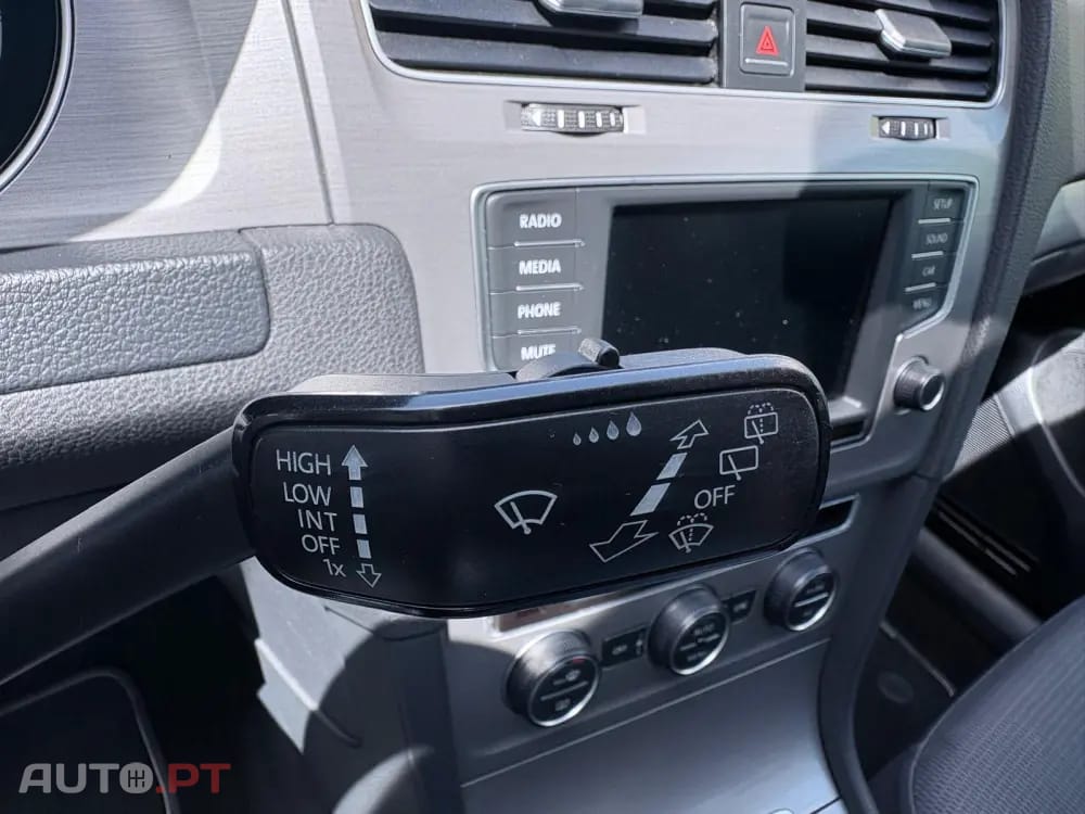 Volkswagen Golf 1.0 TSI Trendline