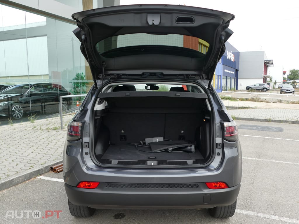 Jeep Compass 1.3 TG 4Xe Trailhawk