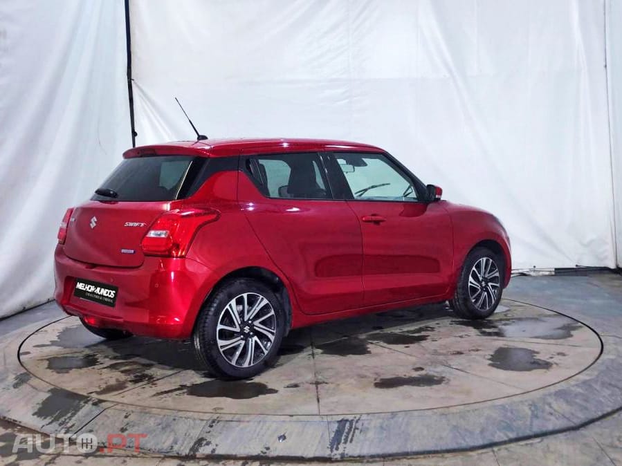 Suzuki Swift 1.2 Mild Hybrid GLE CVT