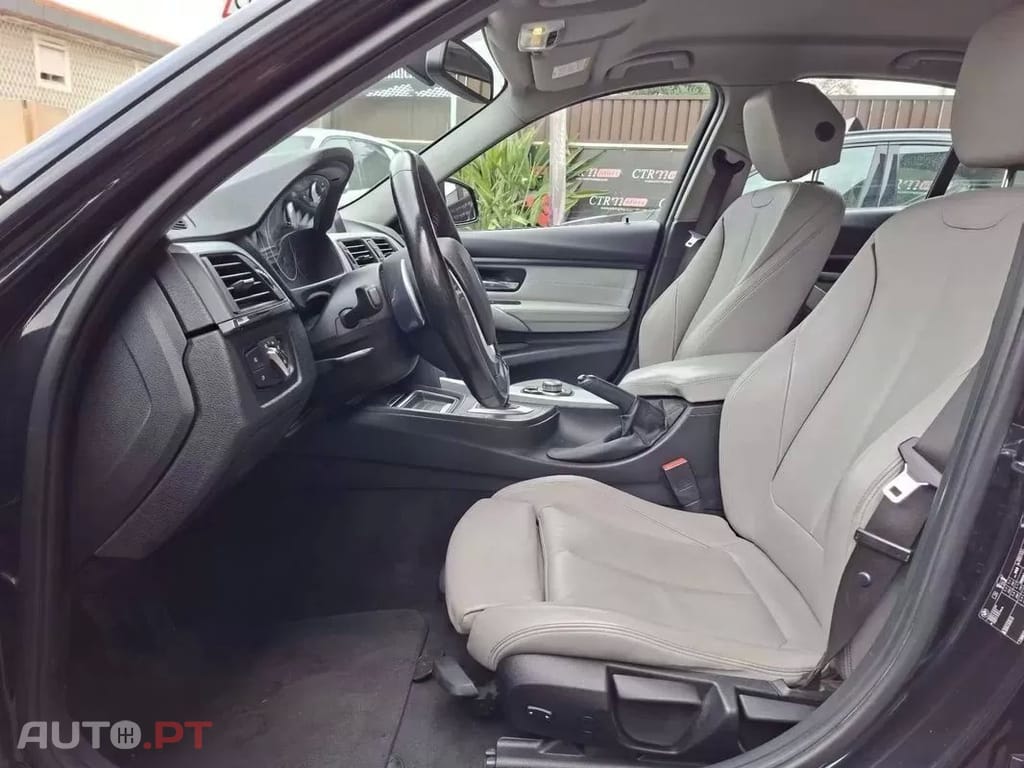 BMW 320  D Aut Blue Performance Sport Line