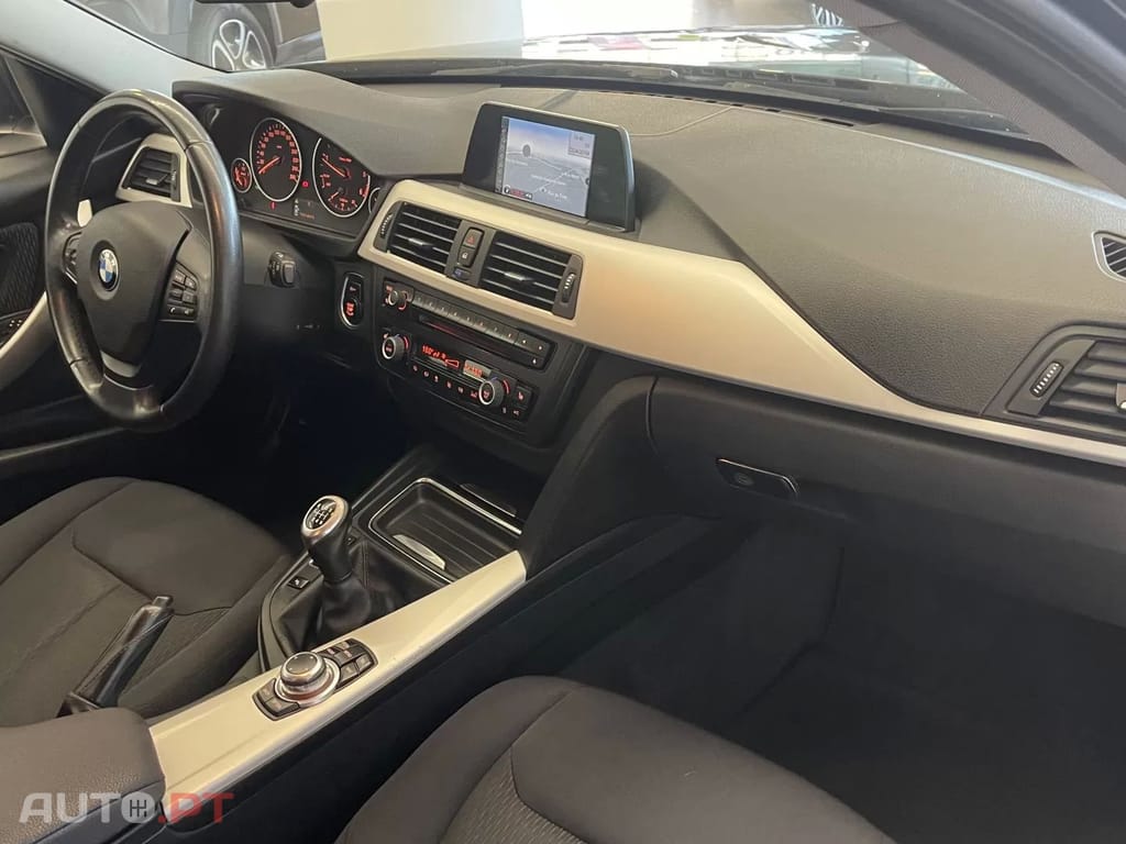 BMW 318 d Touring Line Modern