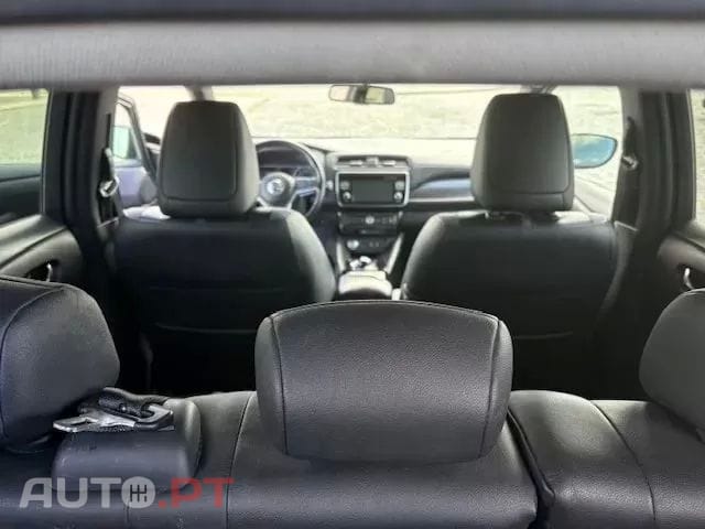 Nissan Leaf Tekna Two Tone+ProPilot Park