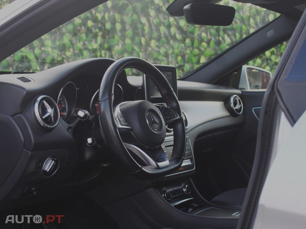 Mercedes-Benz CLA 200 d Shooting Brake AMG Line Aut.