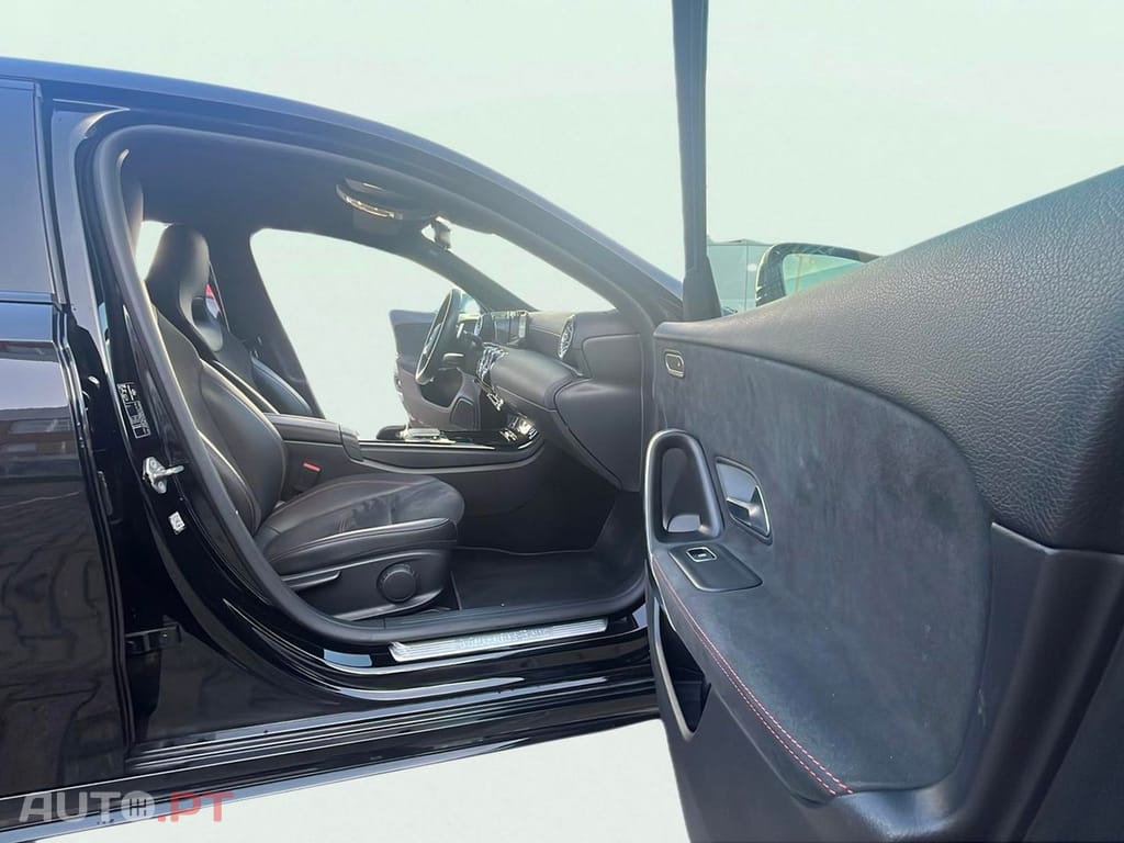 Mercedes-Benz A 250 AMG Line