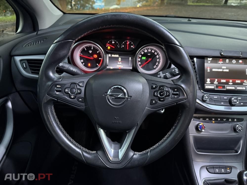 Opel Astra 1.6 CDTi Cosmo S/S J18