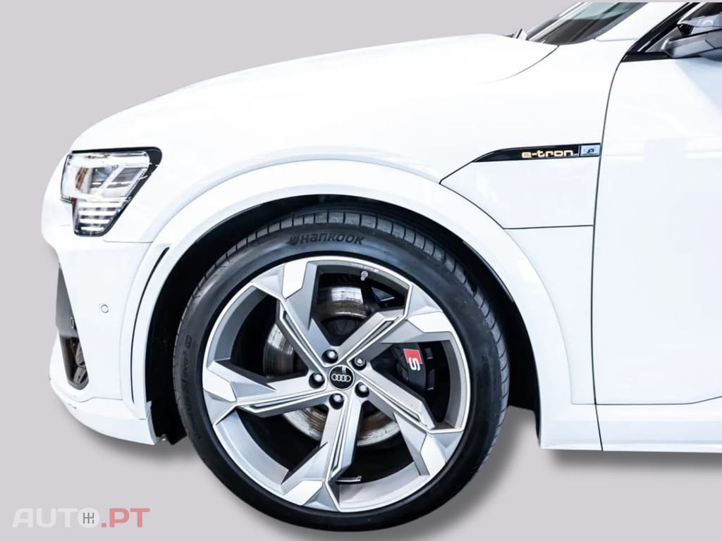 Audi E-Tron S BLACK I.V.A DEDUTÍVEL 