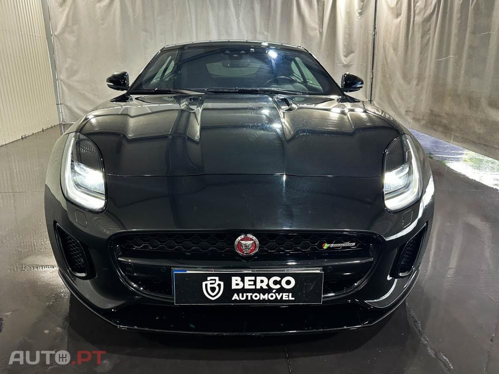 Jaguar F-Type P300 Aut. R-Dynamic Black