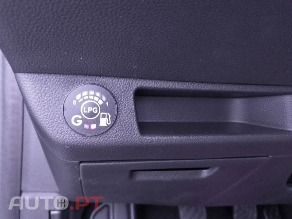 Renault Clio TCe 100 Bi-Fuel Techno