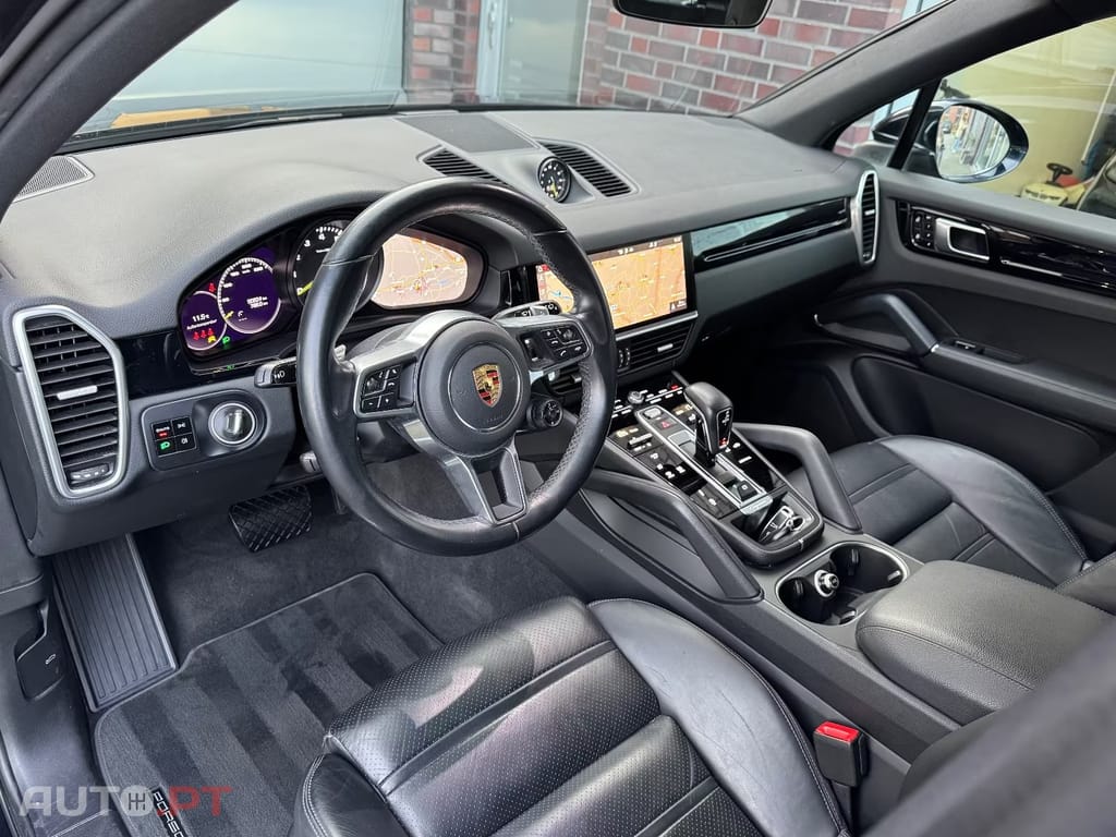Porsche Cayenne E-Hybrid