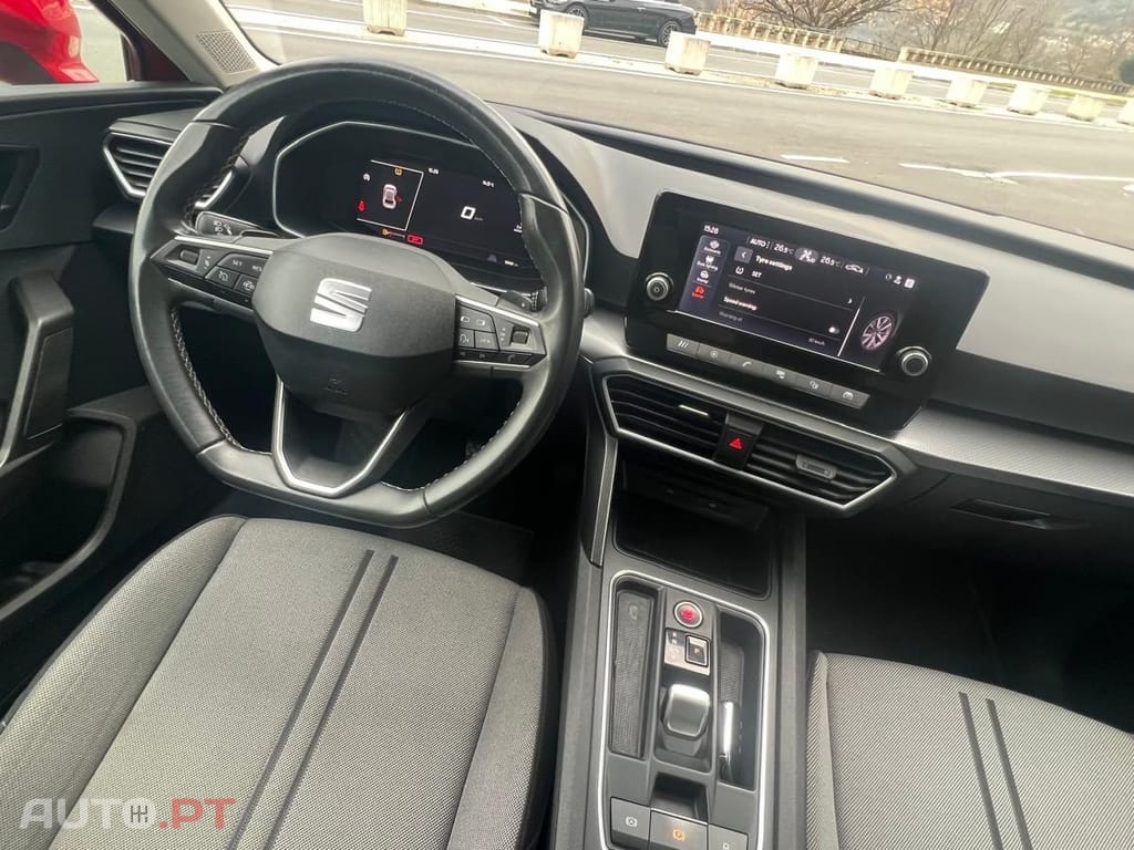 Seat Leon 1.0 eTSI Xcellence DSG