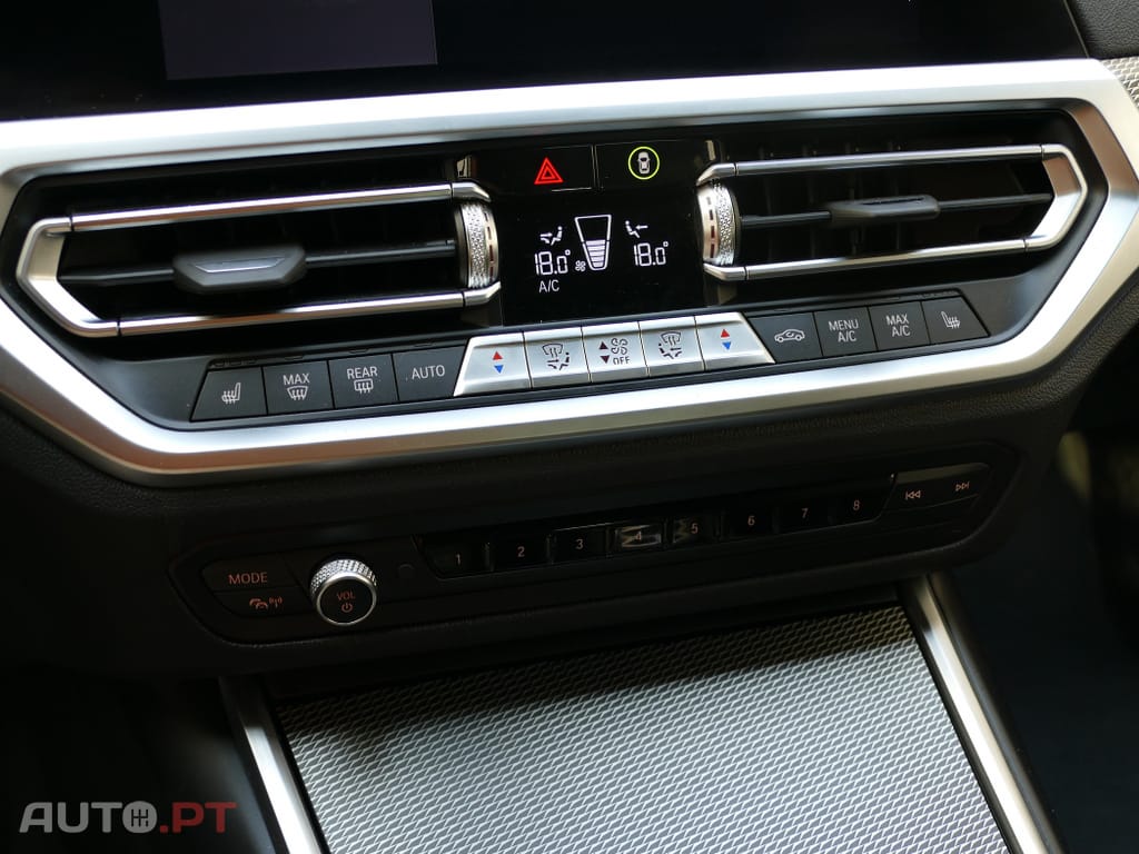 BMW 320 e Touring Pack M Auto
