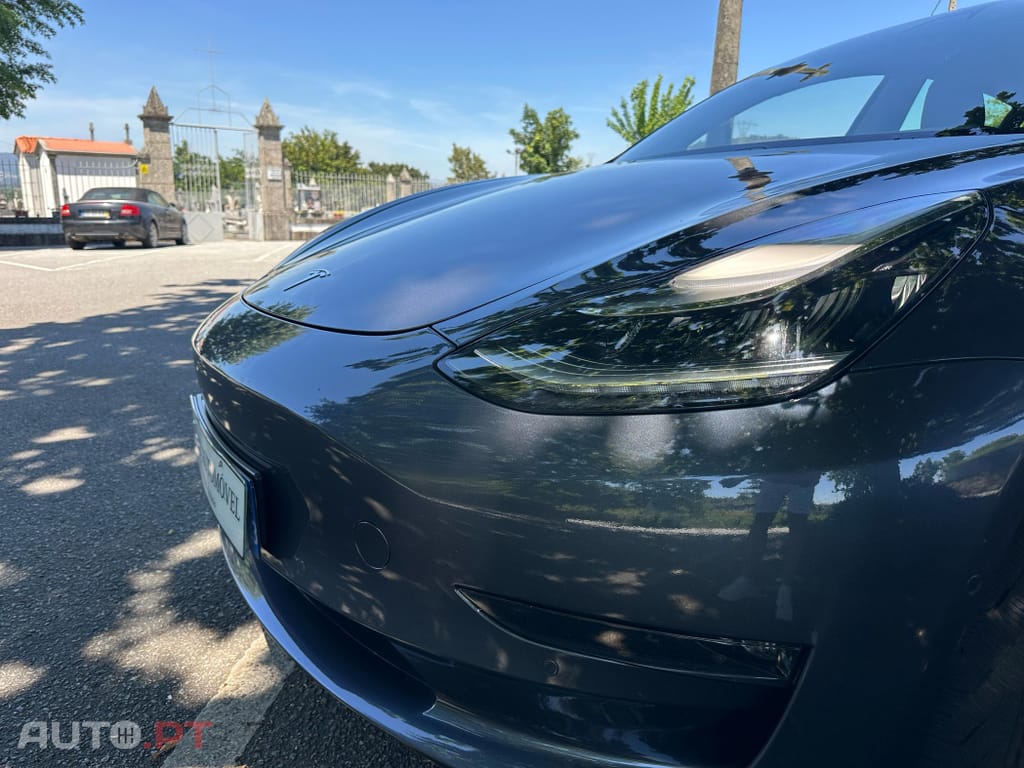 Tesla Model 3 Long-Range Dual Motor AWD