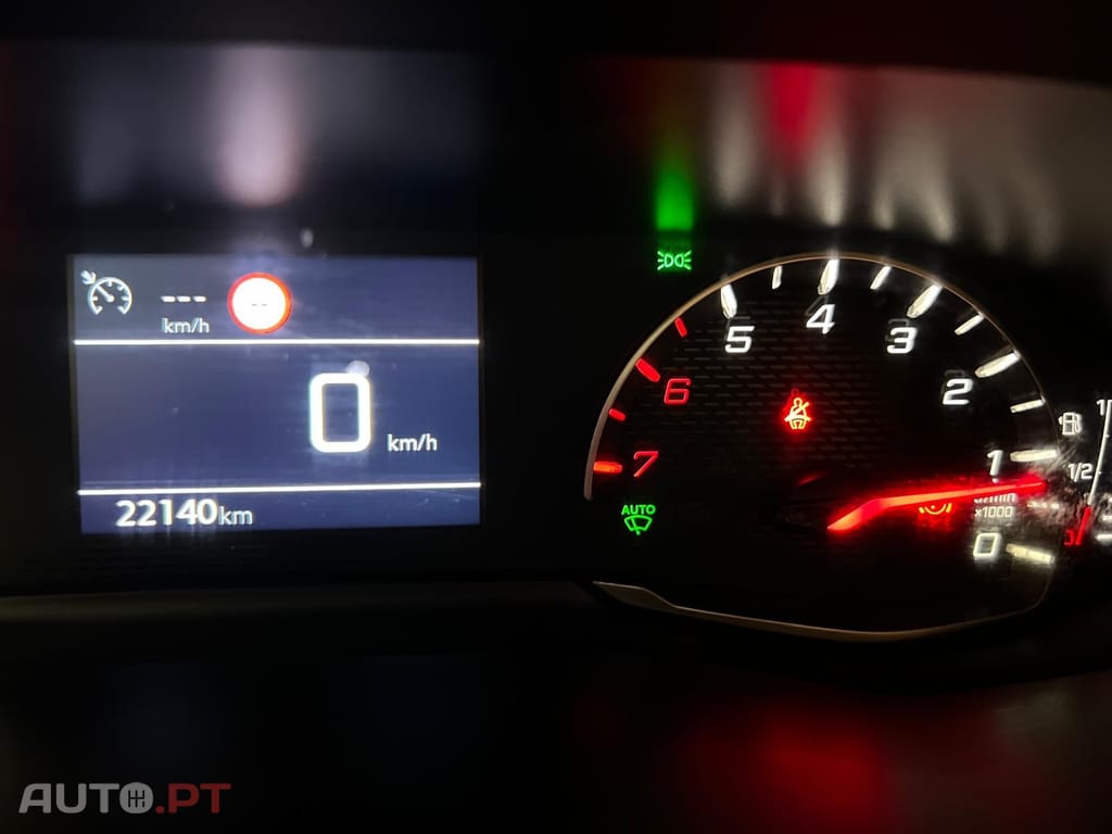 Peugeot 2008 1.2 Style